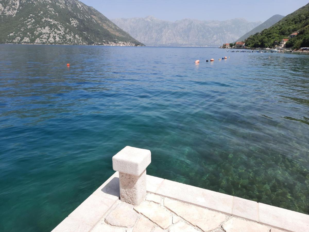 Apartmani Stanovcic Donji Morinj Buitenkant foto