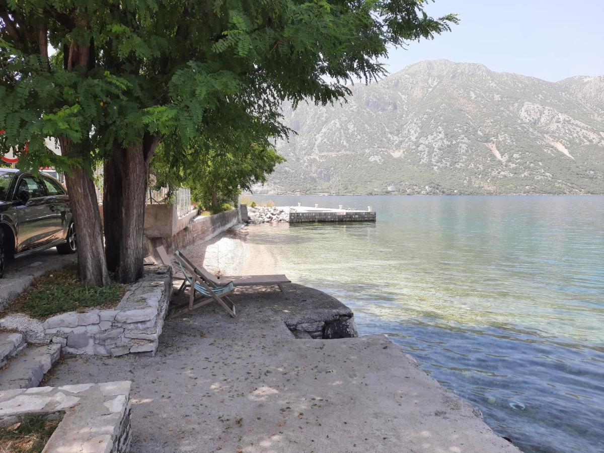 Apartmani Stanovcic Donji Morinj Buitenkant foto