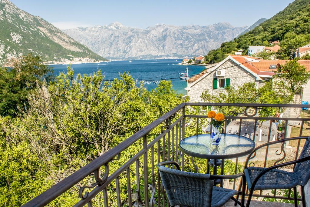 Apartmani Stanovcic Donji Morinj Buitenkant foto