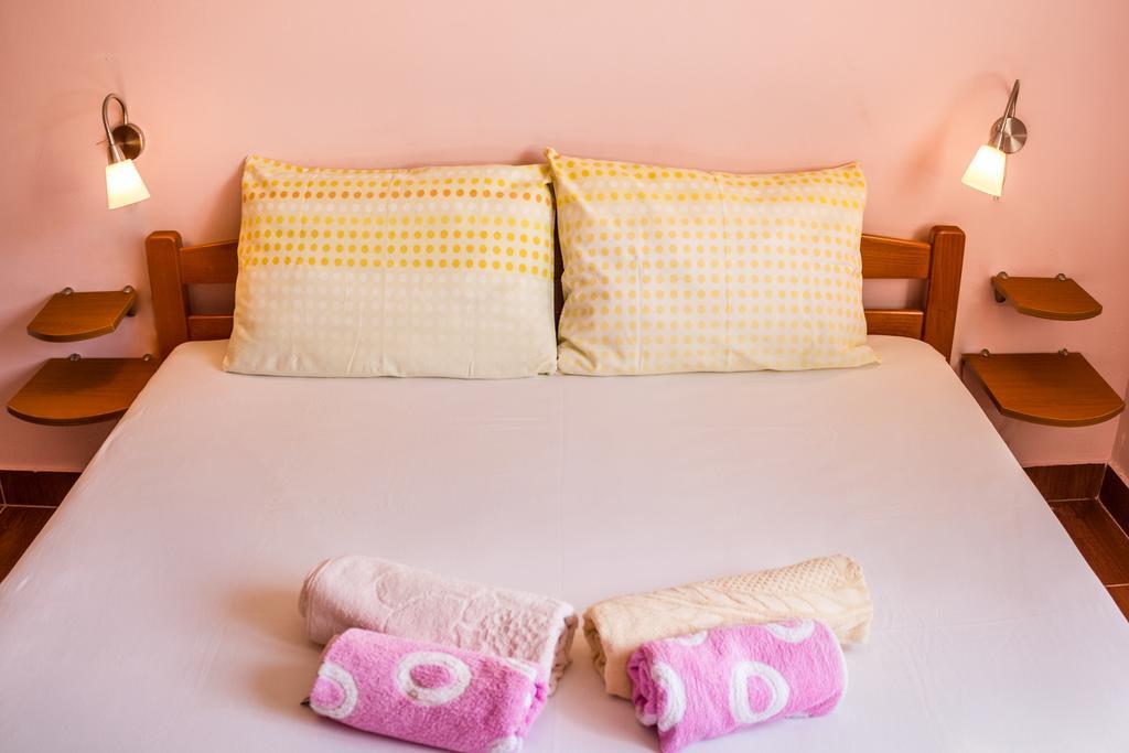 Apartmani Stanovcic Donji Morinj Buitenkant foto