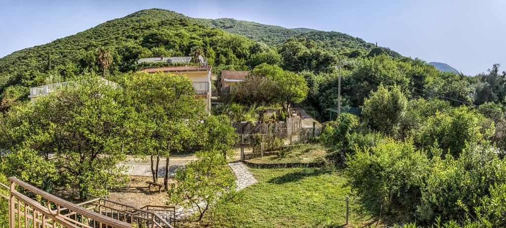 Apartmani Stanovcic Donji Morinj Buitenkant foto